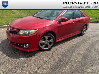 Used 2013 Toyota Camry SE w/ Leather Pkg FWD video 1
