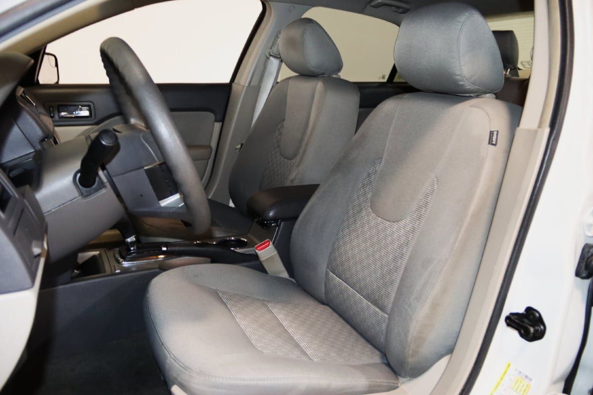 Used 2012 Ford Fusion SE FWD image 30