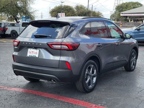 Certified 2025 Ford Escape ST-Line image 4