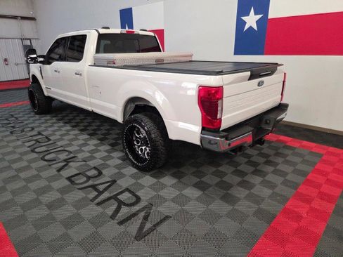Used 2021 Ford F250 Lariat w/ Lariat Ultimate Package image 12