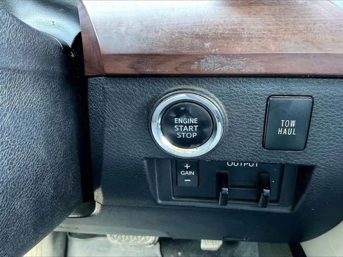 Used 2020 Toyota Tundra Limited w/ TRD Off-Road Package image 29