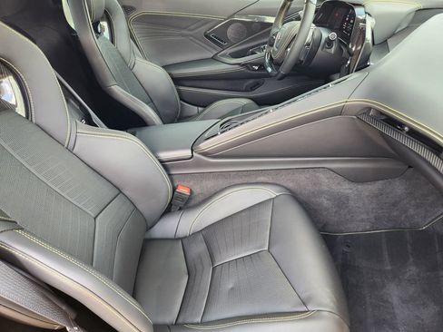 Used 2025 Chevrolet Corvette E-Ray AWD/4WD image 16