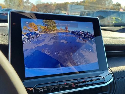 New 2026 Jeep Compass Limited image 28