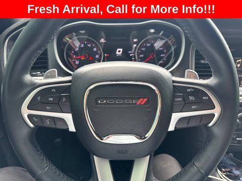 Used 2015 Dodge Charger SXT RWD image 4