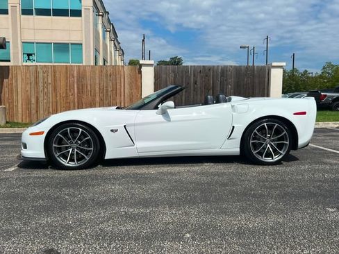 Used 2013 Chevrolet Corvette Grand Sport RWD image 5