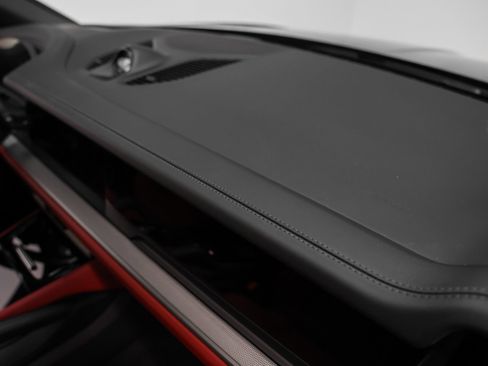 Certified 2026 Porsche Cayenne E-Hybrid AWD/4WD image 24
