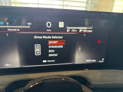 Used 2023 Nissan Ariya AWD/4WD image 28