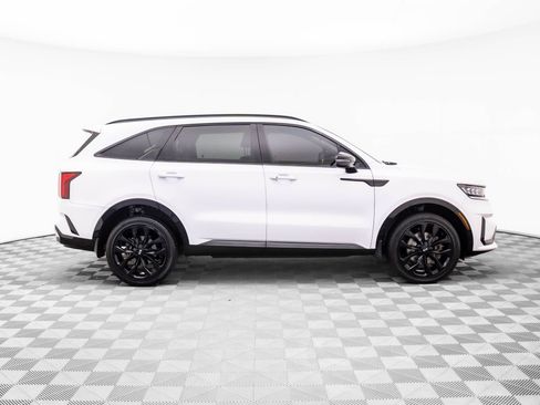 Used 2021 Kia Sorento SX image 10