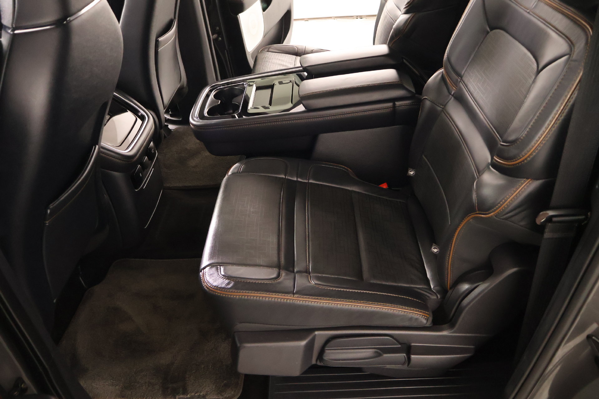 Used 2022 Lincoln Navigator L Black Label AWD/4WD image 13