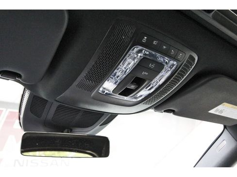 Used 2024 Mercedes-Benz GLE 350 4MATIC image 22