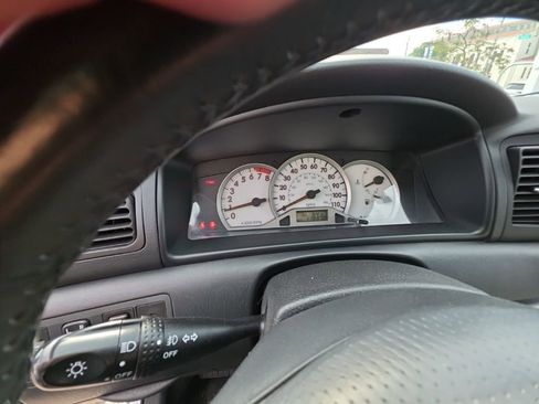 Used 2007 Toyota Corolla S image 4