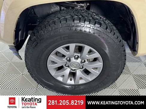 Used 2019 Toyota Tacoma SR5 image 27