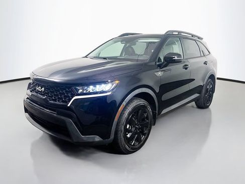 Used 2023 Kia Sorento S w/ Panoramic Sunroof Package AWD/4WD image 5