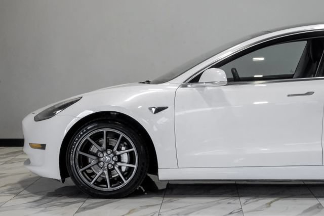 Used 2020 Tesla Model 3 Long Range AWD/4WD image 18