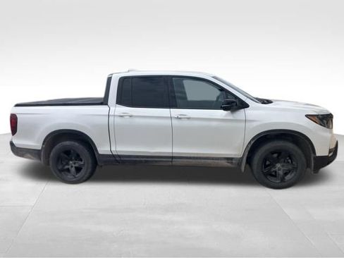 Used 2022 Honda Ridgeline Black Edition image 7