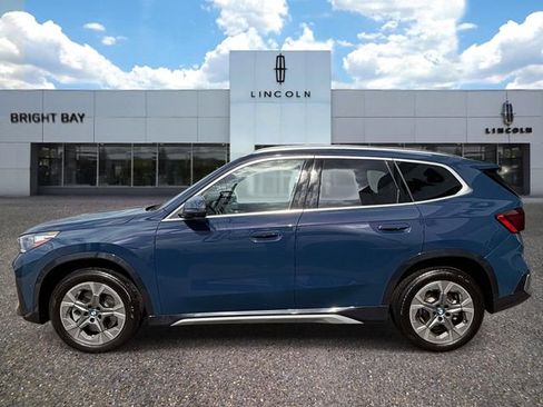 Used 2026 BMW X1 xDrive28i w/ Technology Package AWD/4WD image 3