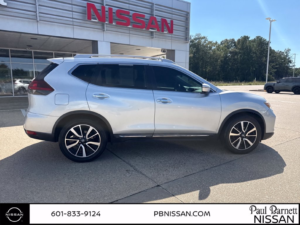 Used 2019 Nissan Rogue SL FWD image 11