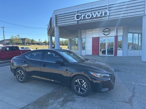 New 2025 Nissan Sentra SV image 1