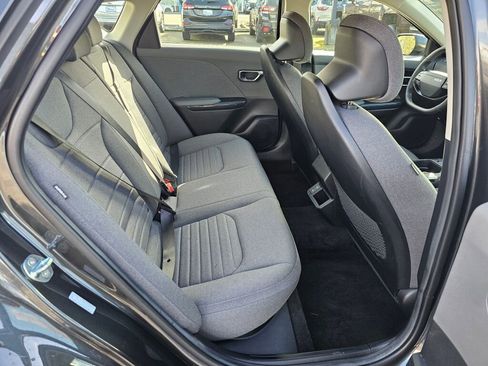 Certified 2025 Kia K4 EX image 25