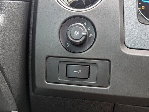 Used 2013 Ford F150 XLT w/ XLT Chrome Pkg RWD image 25