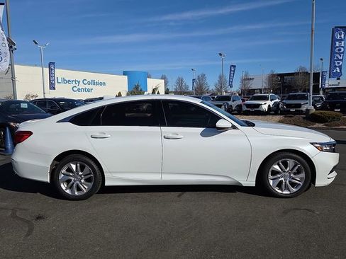 Used 2020 Honda Accord LX image 7