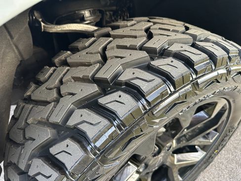 Used 2024 Chevrolet Silverado 1500 RST image 50