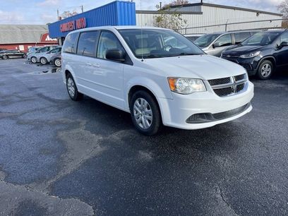 Used 2017 Dodge Grand Caravan SE