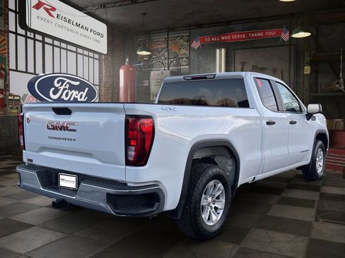 Used 2021 GMC Sierra 1500 4x4 Double Cab w/ Sierra Value Package image 6