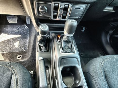 New 2025 Jeep Wrangler Sport S image 22