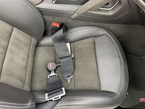 Used 2016 Chevrolet Corvette Z06 w/ 3LZ Preferred Equipment Group image 59