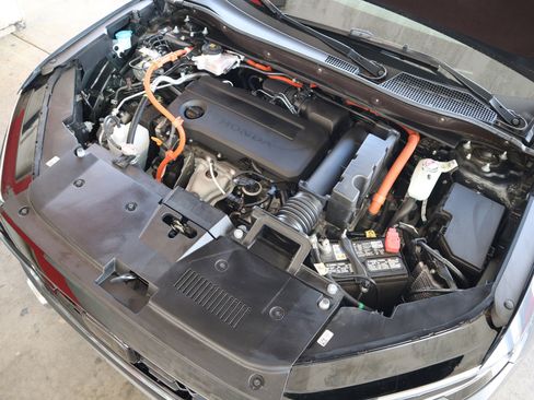 Used 2024 Honda CR-V Sport Touring image 34