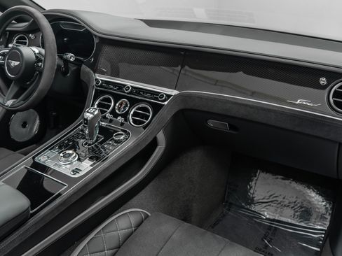 Used 2024 Bentley Continental GT Speed AWD/4WD image 14