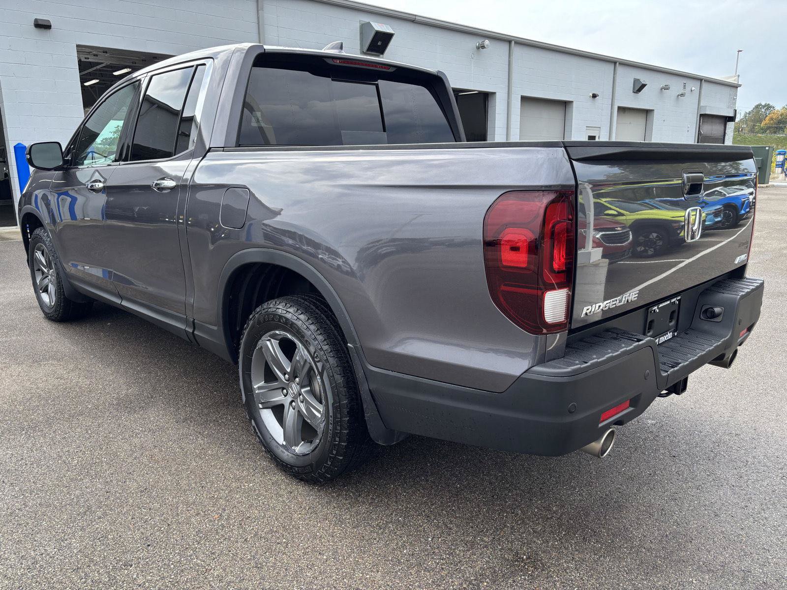 Used 2022 Honda Ridgeline RTL-E image 3