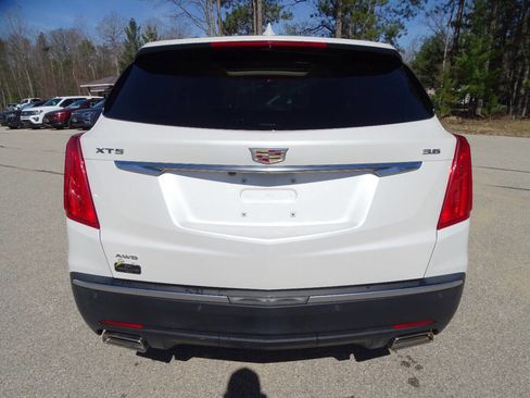 Used 2017 Cadillac XT5 Luxury image 9