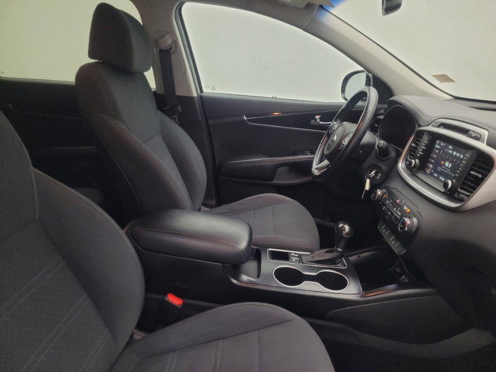 Used 2017 Kia Sorento FWD w/ LX Convenience Package image 21