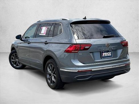 Used 2023 Volkswagen Tiguan SE FWD image 12