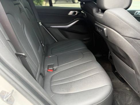 Used 2020 BMW X5 sDrive40i w/ Convenience Package RWD image 17
