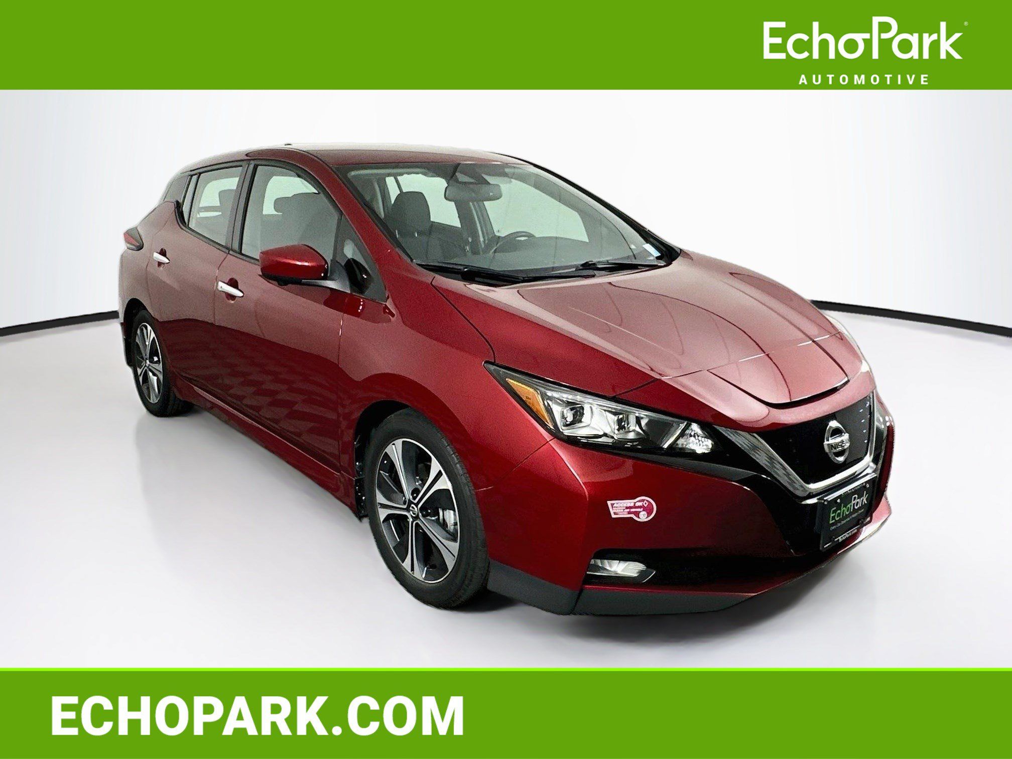 Used 2021 Nissan Leaf SV w/ SV Technology Package FWD image 1