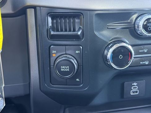 Used 2025 Ford F150 XLT w/ Equipment Group 301A Standard AWD/4WD image 18