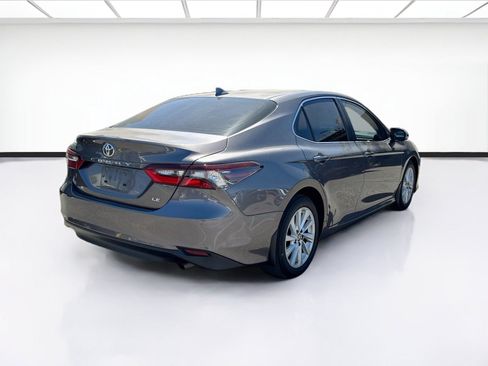 Used 2023 Toyota Camry LE FWD image 4