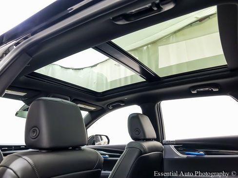 New 2025 Cadillac XT5 Premium Luxury w/ LPO, Floor Liner Package image 10