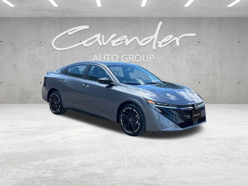 New 2026 Nissan Sentra SR FWD image 2