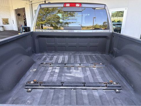 Used 2017 RAM 1500 Big Horn AWD/4WD image 25