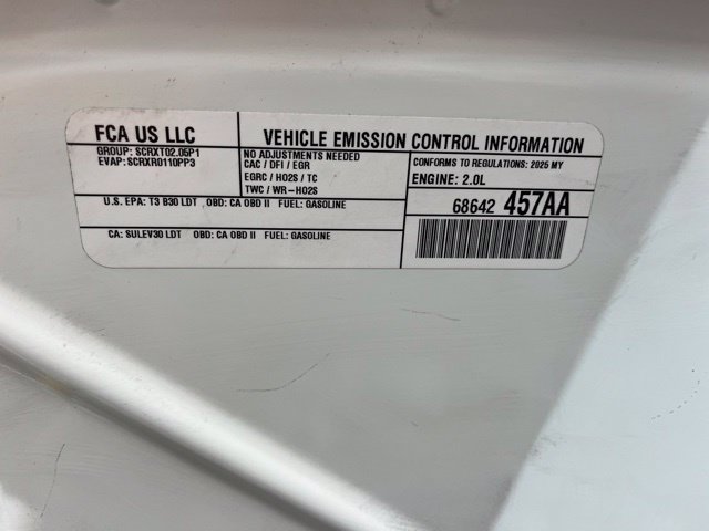 Used 2025 Jeep Compass Trailhawk AWD/4WD image 21