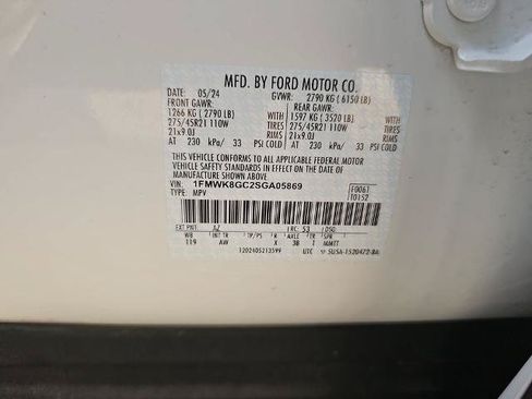 Certified 2025 Ford Explorer ST AWD/4WD image 36