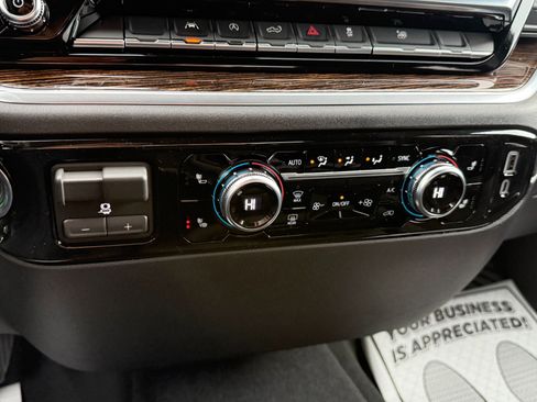 New 2026 GMC Sierra 1500 SLE AWD/4WD image 31