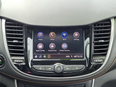 Used 2020 Chevrolet Trax LT w/ Driver Confidence Package image 30