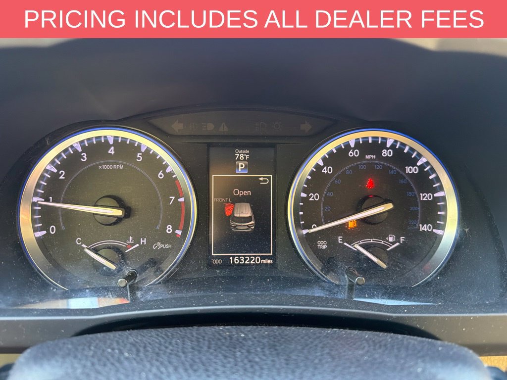 Used 2015 Toyota Highlander XLE FWD image 12