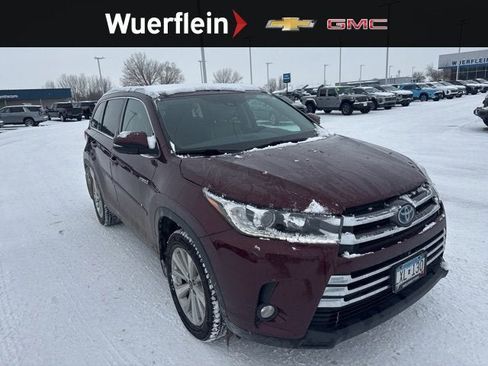 Used 2018 Toyota Highlander Limited image 1