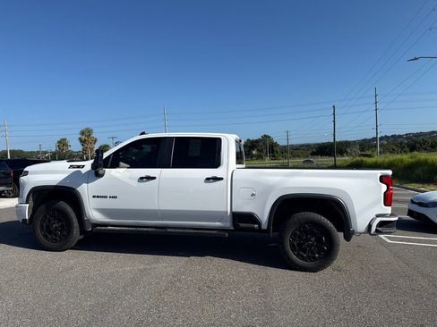Used 2024 Chevrolet Silverado 2500 LT w/ Z71 Sport Edition AWD/4WD image 3